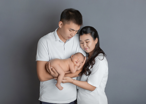 Ньюборн позировка